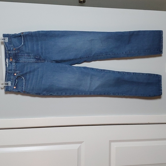Madewell Denim - Madewell High Rise Perfect Vintage Jean size 27